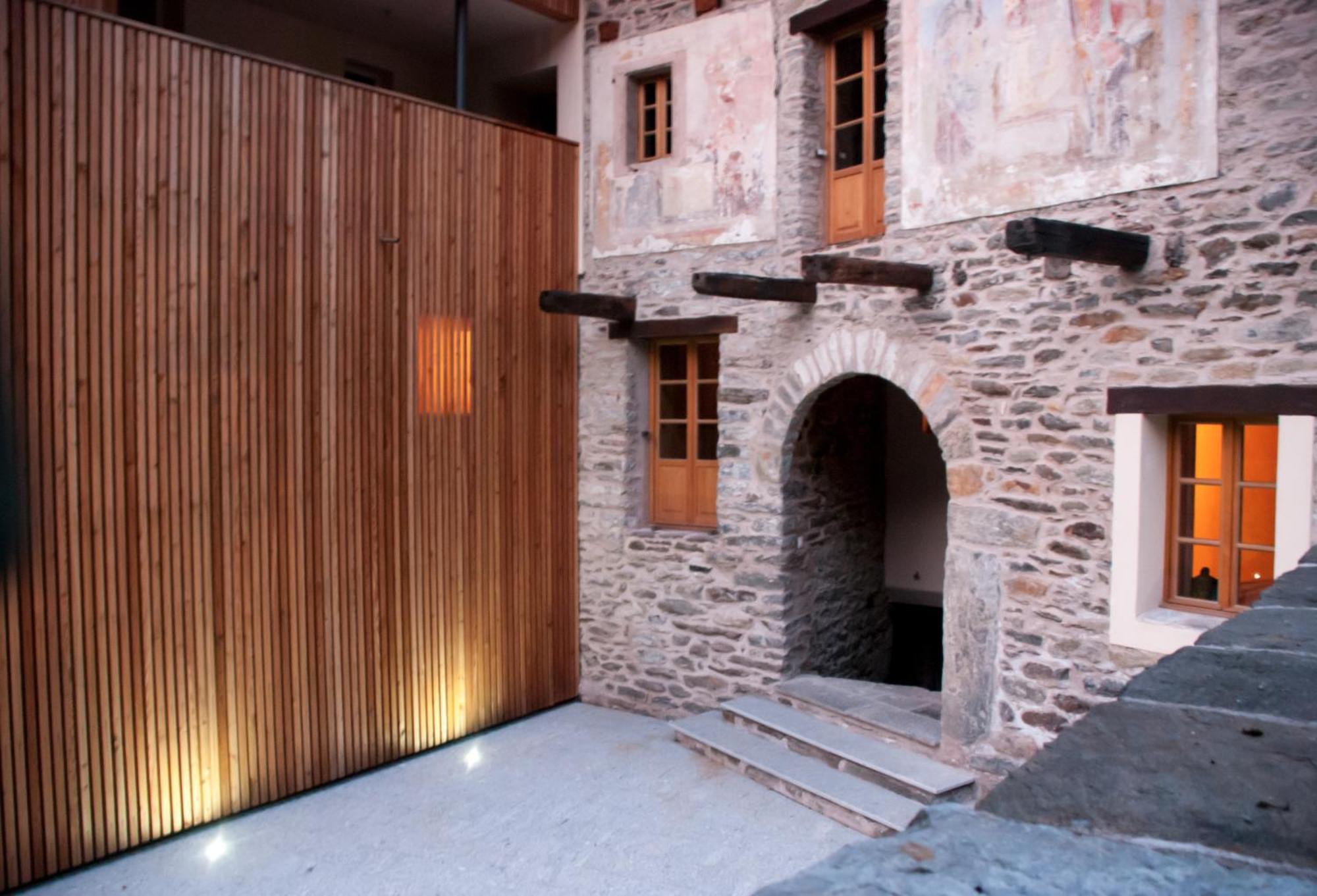 Corte Delle Camelie Gambarogno Luaran gambar