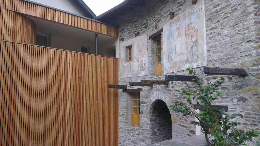 Corte Delle Camelie Gambarogno Luaran gambar